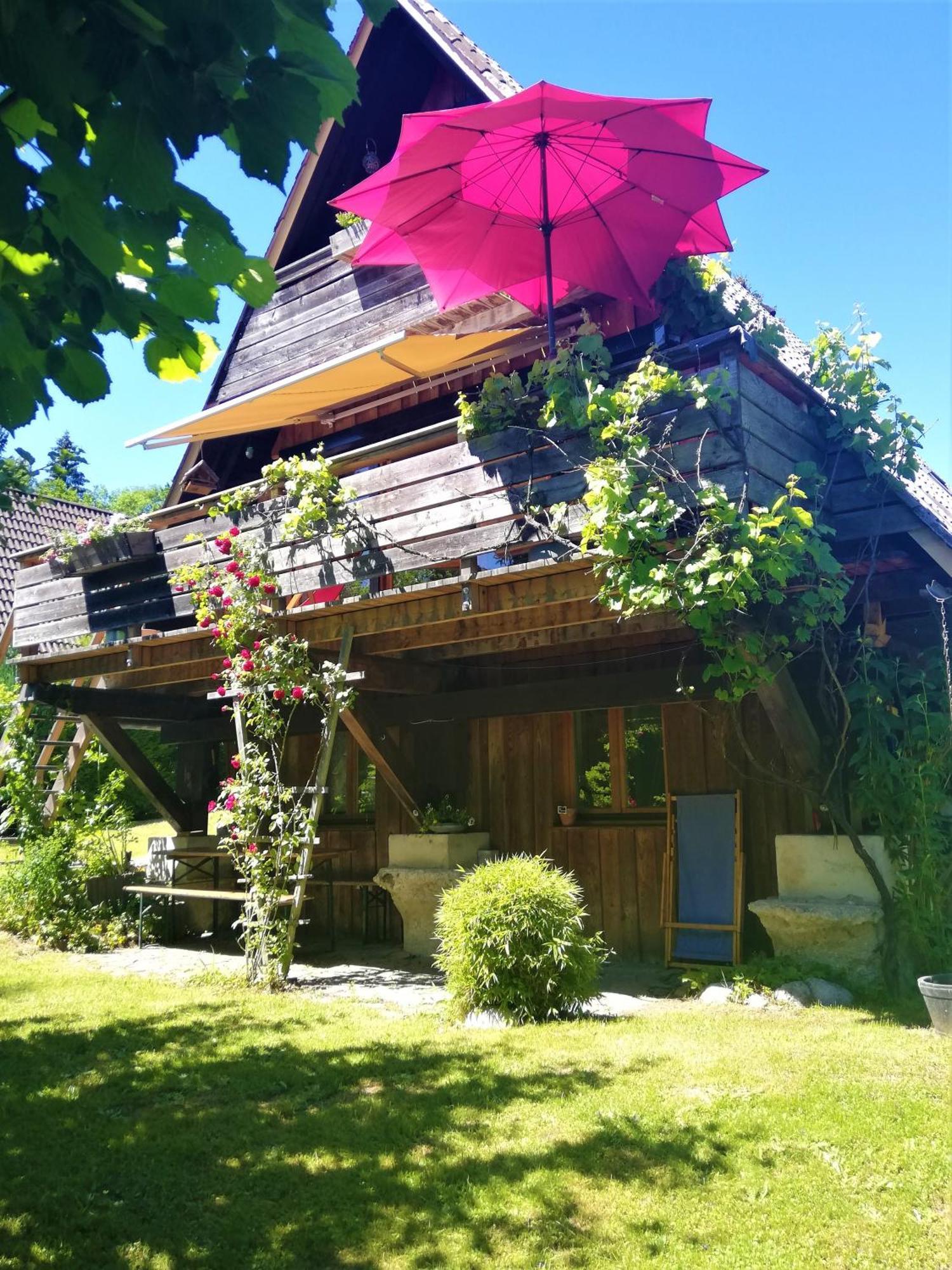 Charmantes Ferienhaus Mit Garten Villa Siegsdorf Exterior photo